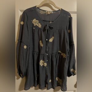 NWOT Hope Springs peasant top. Size L